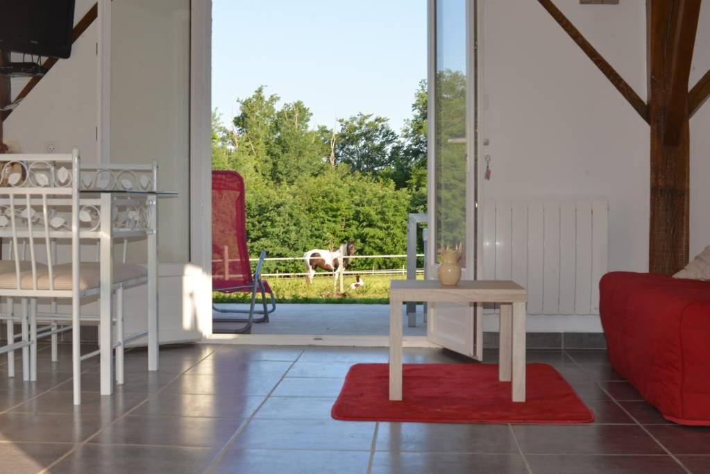 Gite Equestre Domaine Des Crins - Monpazier Capdrot Eksteriør bilde